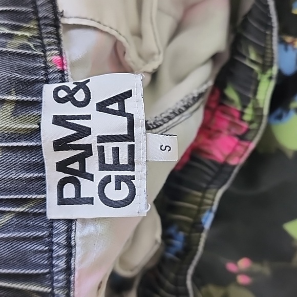 Pam & Gela Bohemian Black Floral Tapered Copped Jogger Relaxed Pants S - Picture 11 of 15